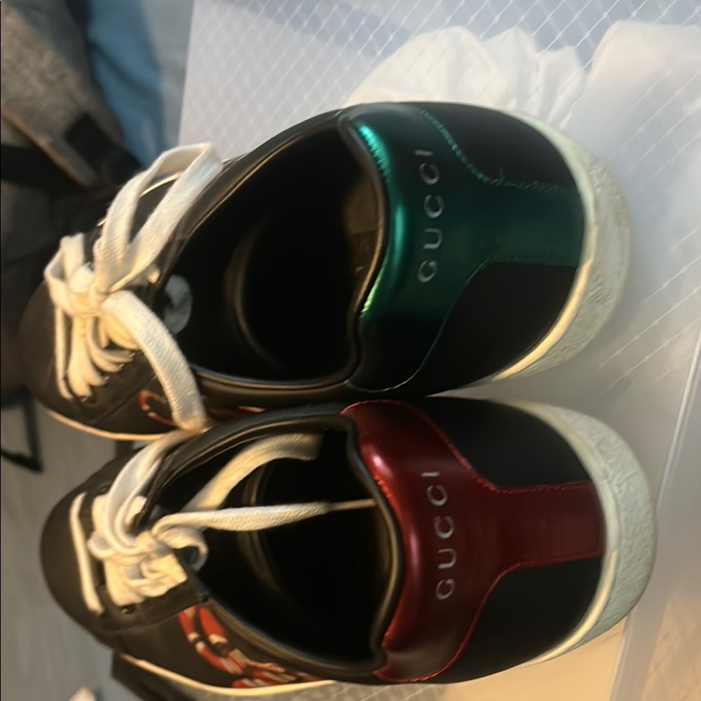 Gucci Black Sneakers with Red and Green Details - Picture 2 of 2